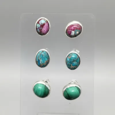 BRINCOS EM PEDRAS NATURAIS