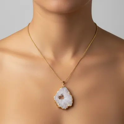 Colar Geodo Druzy Ouro