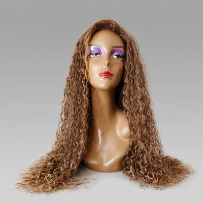 Wig cacheada marrom