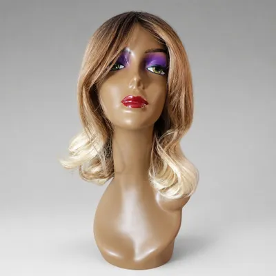 Wig curta ondulada 