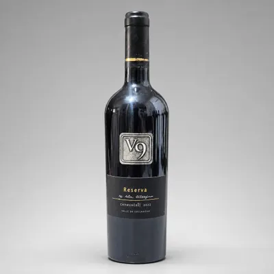 Vinho V9 Reserva Carménère