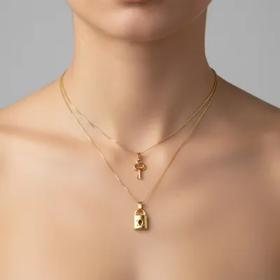 Colar Duplo Chave e Cadeado Dourado