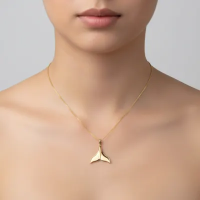 Colar Pingente Cauda de Baleia Folheado a Ouro