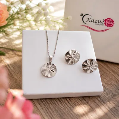 CONJUNTO ELO EM FLOR