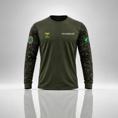 Camiseta Manga Longa Estampa Militar