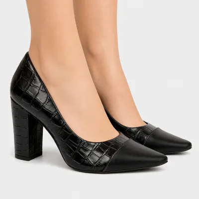 Scarpin Preto Fino com Textura Croco