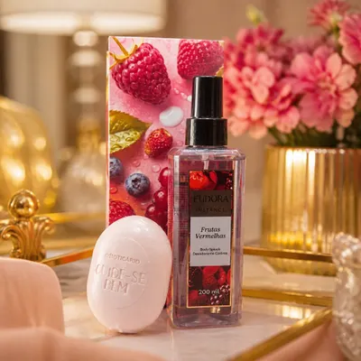 Kit splash sabonete Frutas Vermelhas