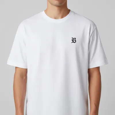 Camiseta Oversized Branca com Logo