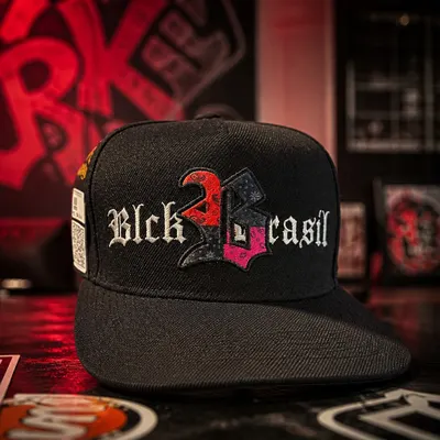 SnapBack Preto BLCK Brasil Paisley