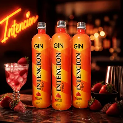 Gin Intención Morango com Pêssego