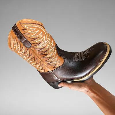 Bota Western Bordô com Detalhes Masculina