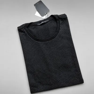 Camiseta Algodão Texturizada Preta