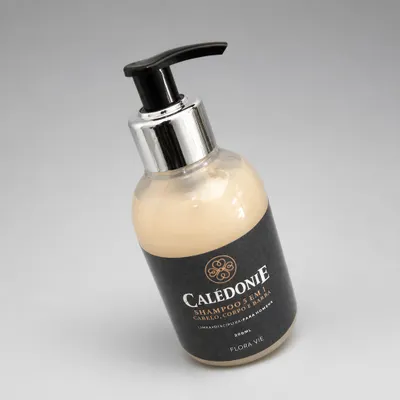 Shampoo 3 em 1 Caledonie 200ml masculino Flora Vie