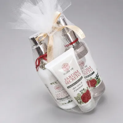 Kit Emulsão corporal 380ml+ Body Splash 140ml e  Grátis 1 Creme mãos 60ml Flora Vie Jardim Secreto