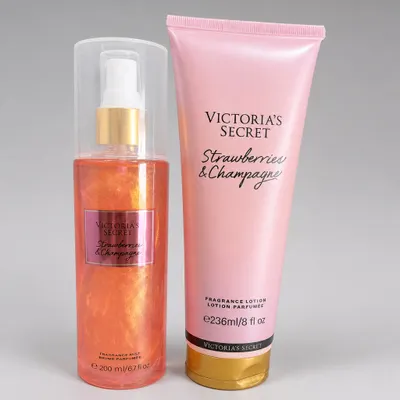Conjunto Victoria's Secret Strawberries