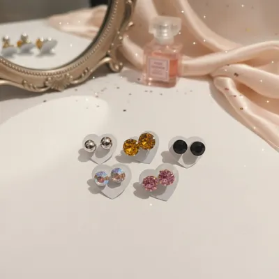 Kit 5 Brincos Coração com Pedras N°1