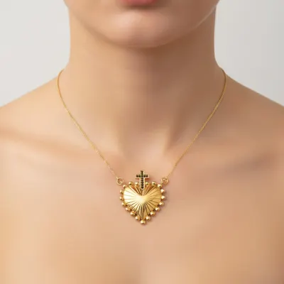 Colar Coração com Cruz Ouro