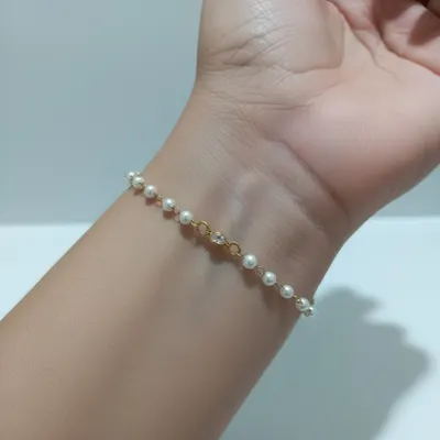 Pulseira de Pérolas Douradas