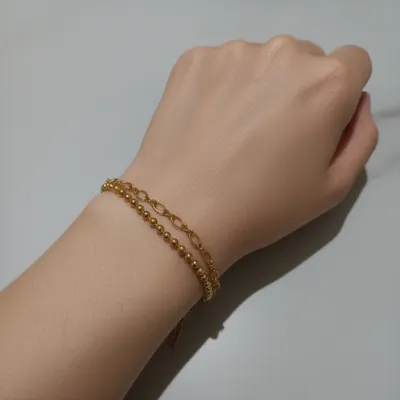 Pulseira Dourada em Correntes