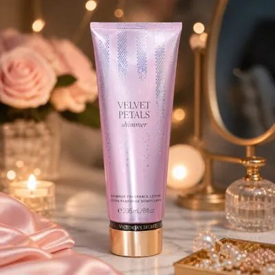 Victoria's Secret Velvet Petals Shimmer Loção Perfumada