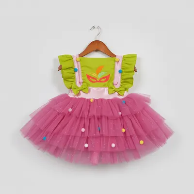 Modelinho de carnaval luxuosa 