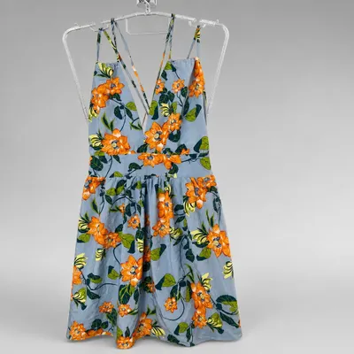 Vestido P/M bem levinho ótimo para o verão 