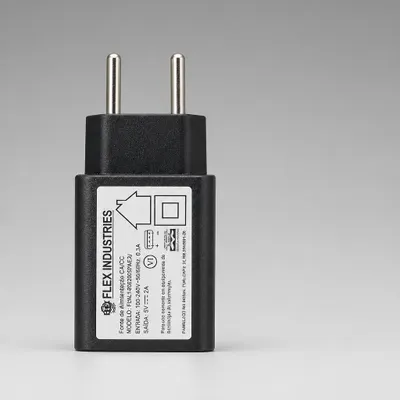 Adaptador Tomada USB