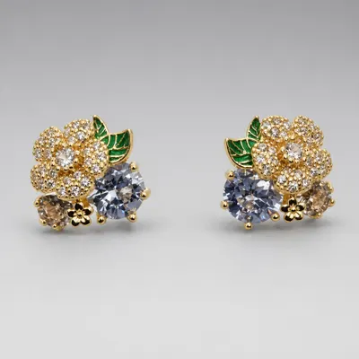 Brinco Flor Cravejado
