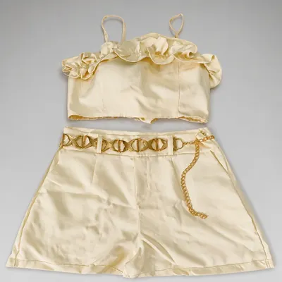 Conjunto alfaiataria cropped amarelo