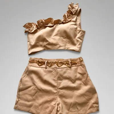 Conjunto top e short alfaiataria 