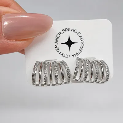 Brinco Ear cuff  Cravejado Ródio Branco 