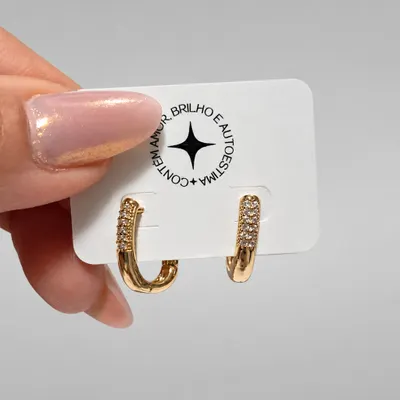 Brinco Argola com Zircônias
