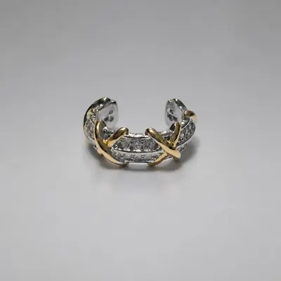 Piercing Único Ródio com Detalhe Dourado
