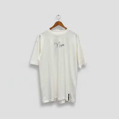 Camiseta  Nozes Over Off