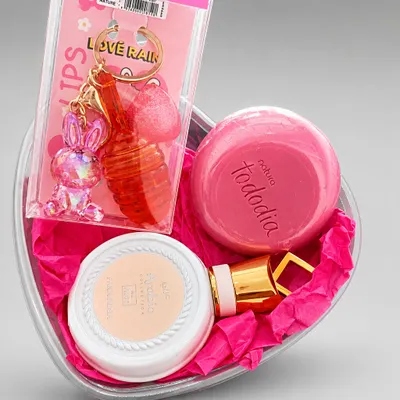 Kit Mini Perfumes e Acessórios