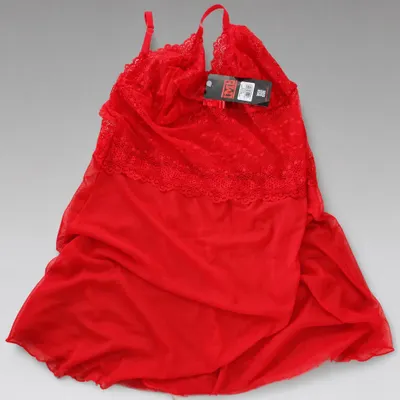 Camisola Vermelha de Renda tamanho g